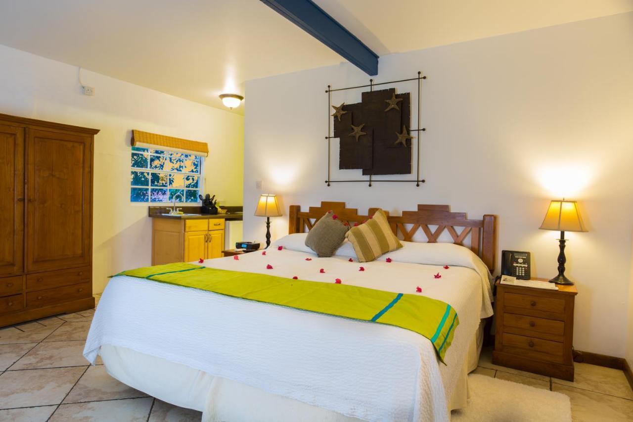 True Blue Bay Resort St. George's Ngoại thất bức ảnh
